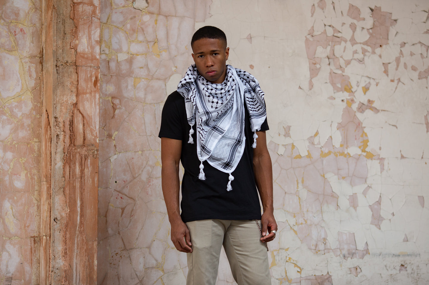 Original Hirbawi Black and White Keffiyeh