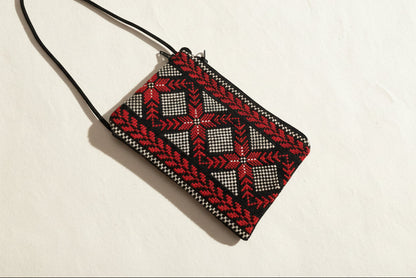 Tatreez Pouch